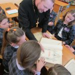 День православной книги отметили в средней школе г.п. Мир