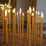 Для чего мы освящаем свечи?