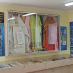 Музейная экспозиция и художественная выставка созданы на приходе храма преподобного Серафима Саровского в г. Белоозёрске